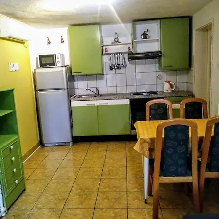 Ferienwohnung Fuer 4 Personen Ca 65 Qm In Zelenka, Dalmatien Mitteldalmatien Apartment *