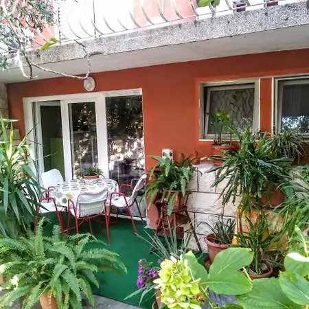 Apartment Ferienwohnung Fuer 4 Personen Ca 65 Qm In Zelenka, Dalmatien Mitteldalmatien